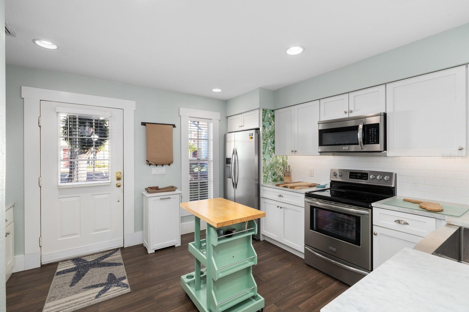 SHERIDAN WOODS A CONDO - Residential