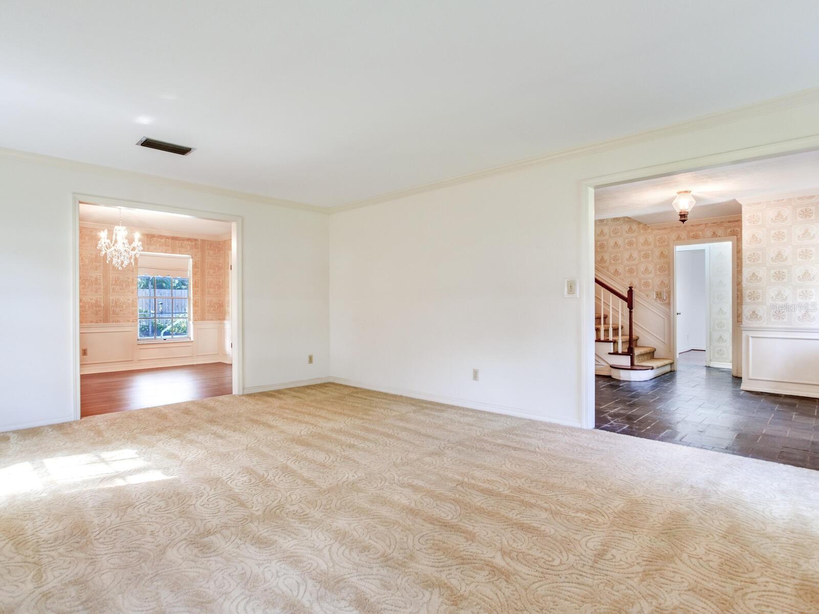 BAYSHORE COURT - Residential