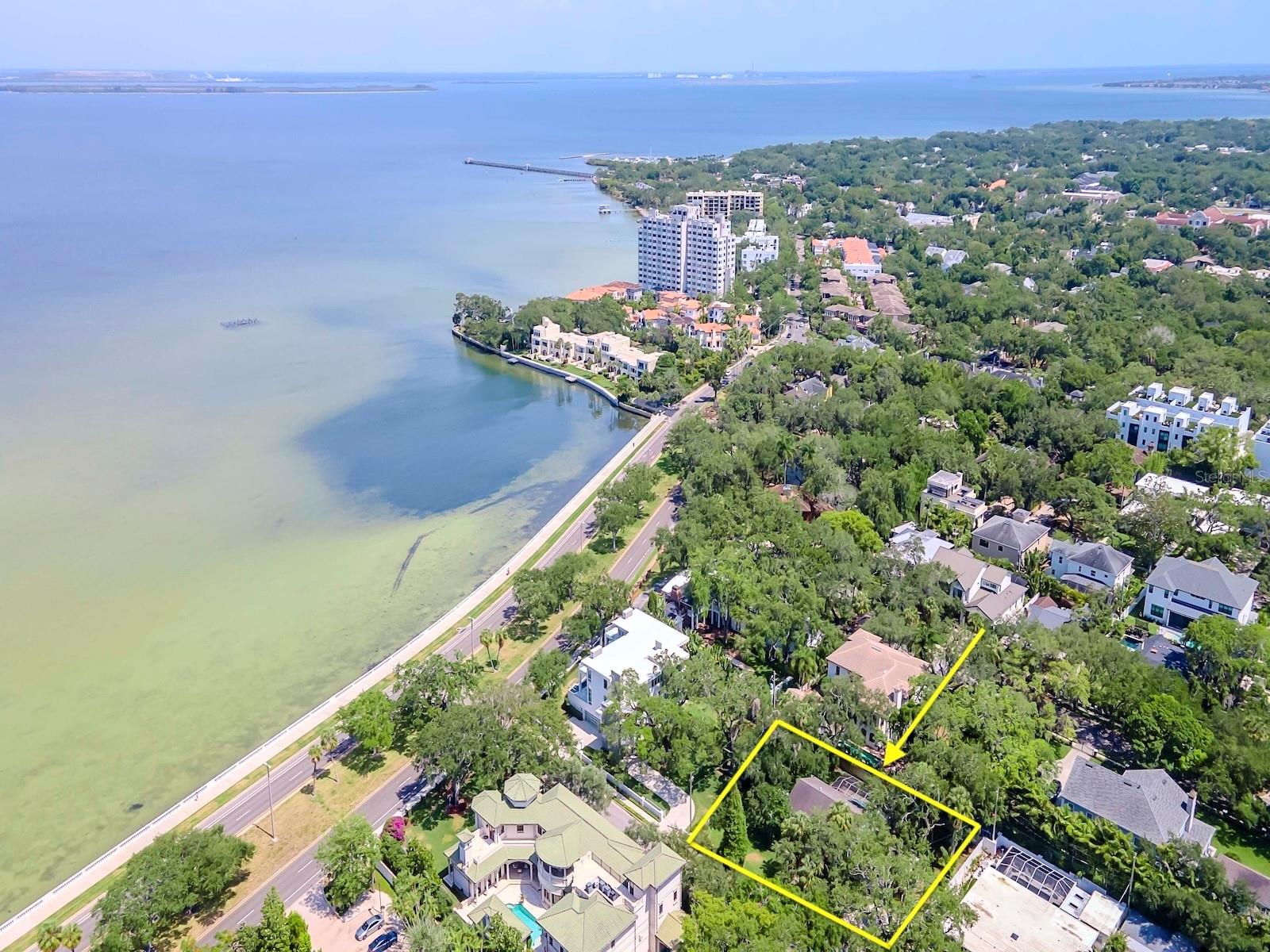 BAYSHORE COURT - Residential