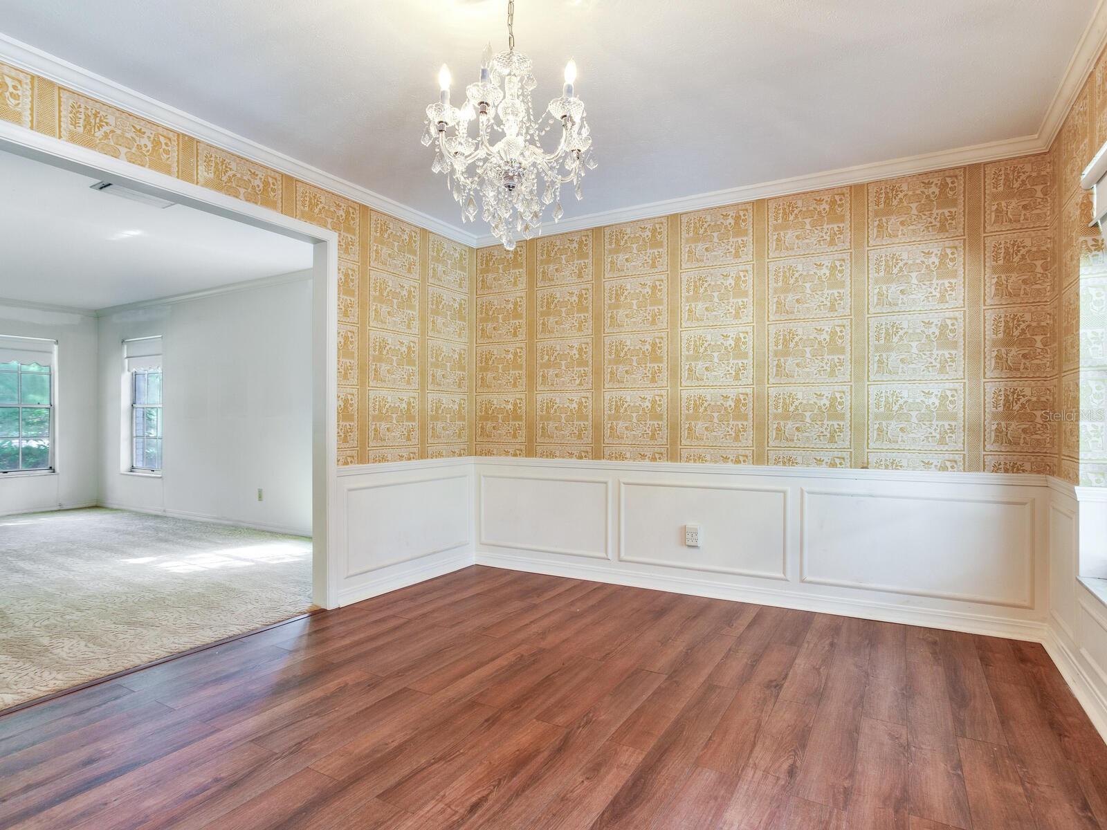 BAYSHORE COURT - Residential