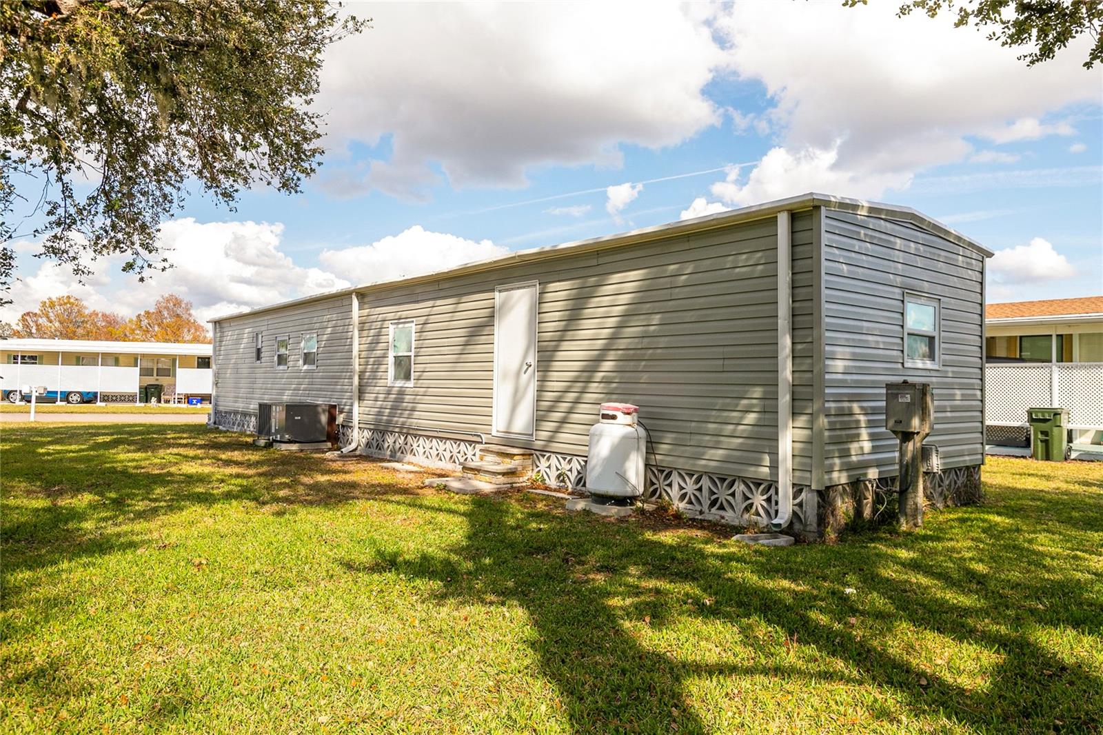 6462 HAELE COURT
