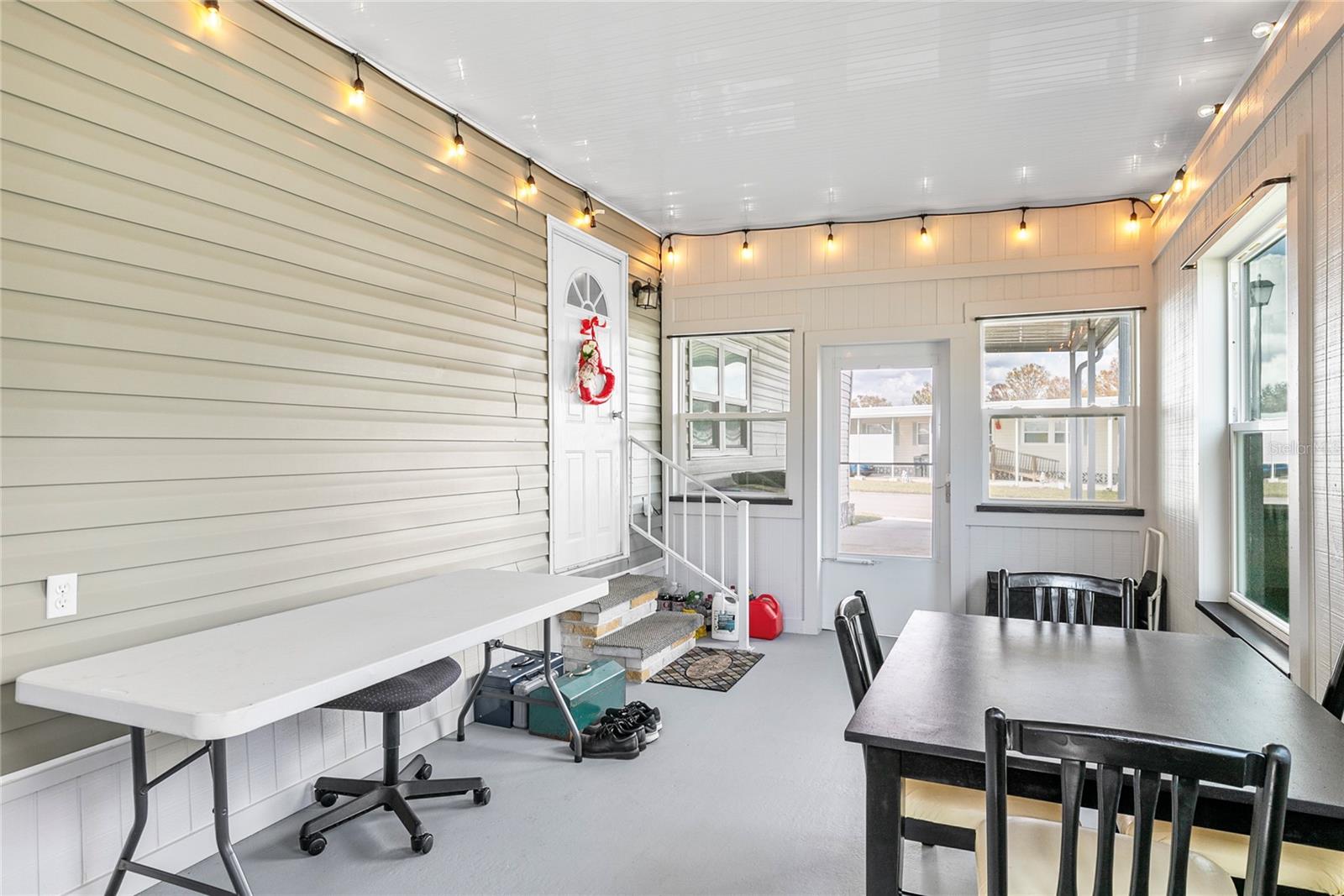 HOLIDAY PARK - Residential