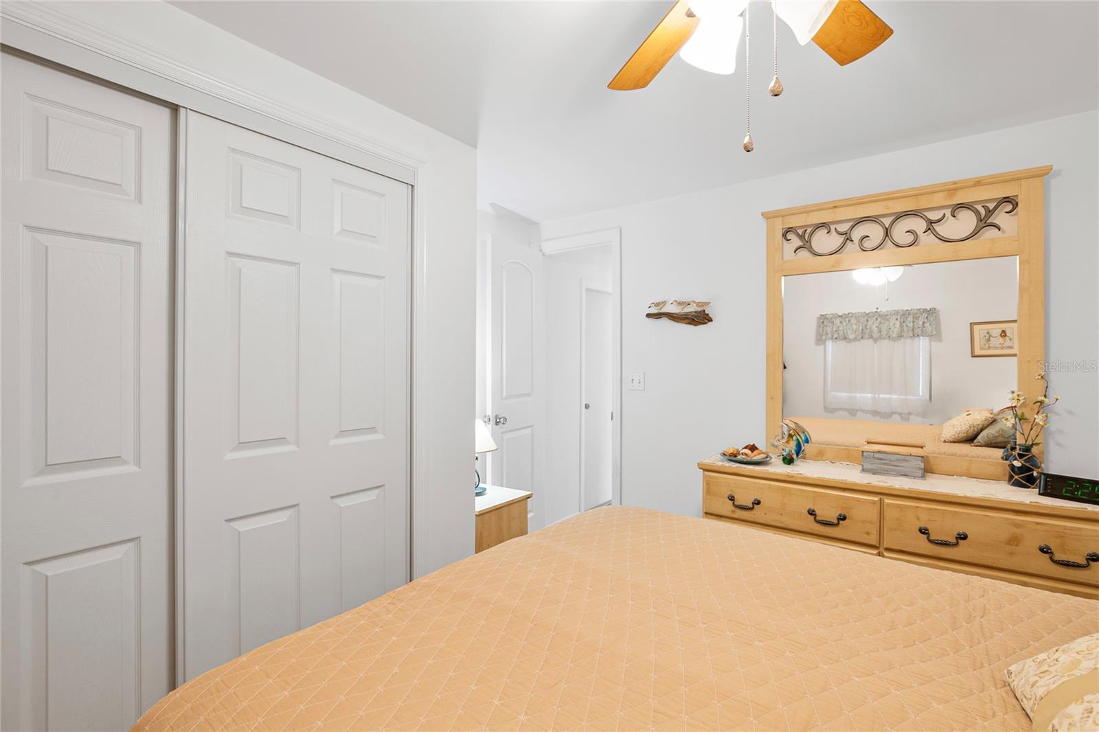 HOLIDAY PARK - Residential