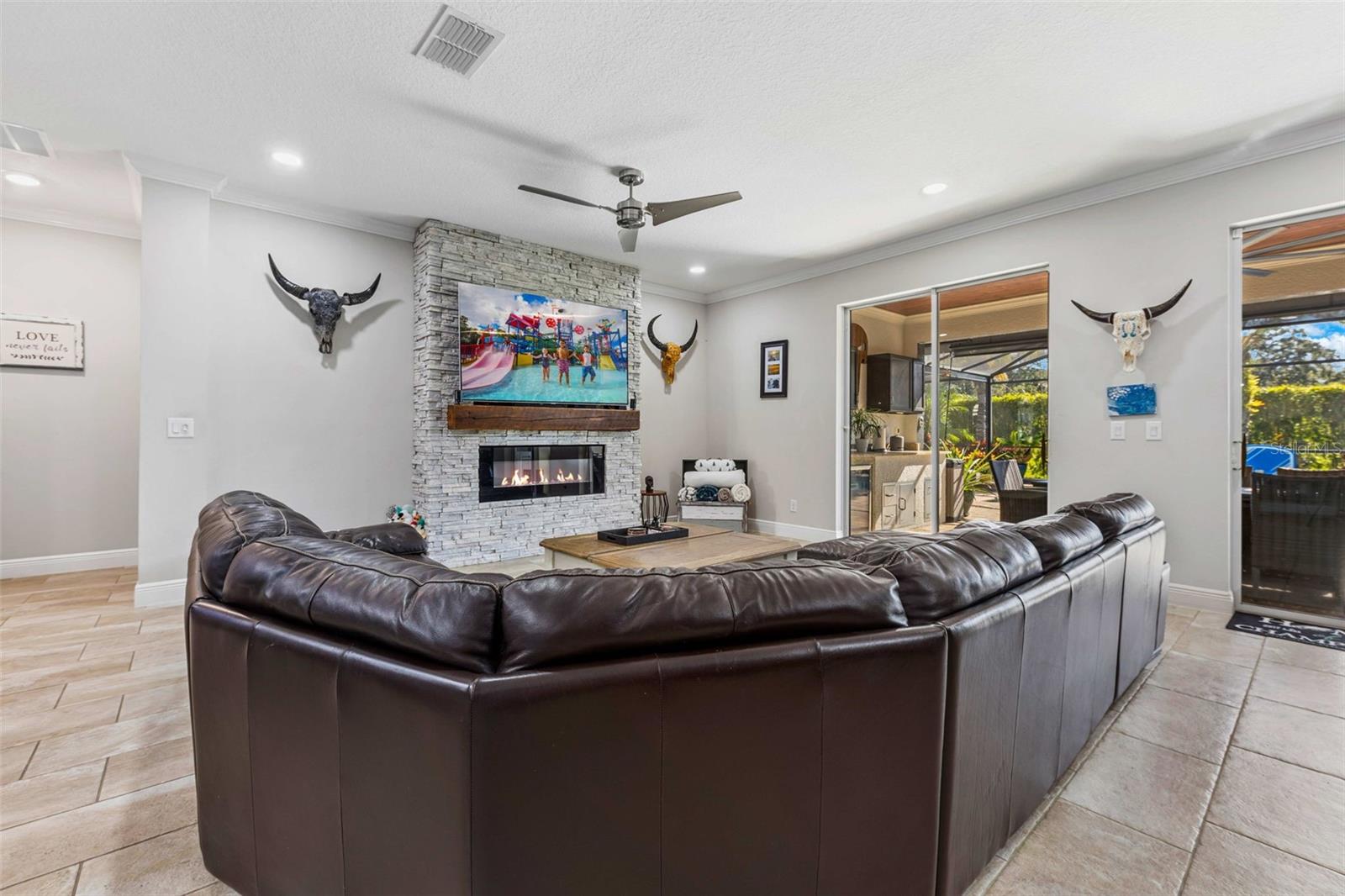 BLACK LAKE PRESERVE - Residential