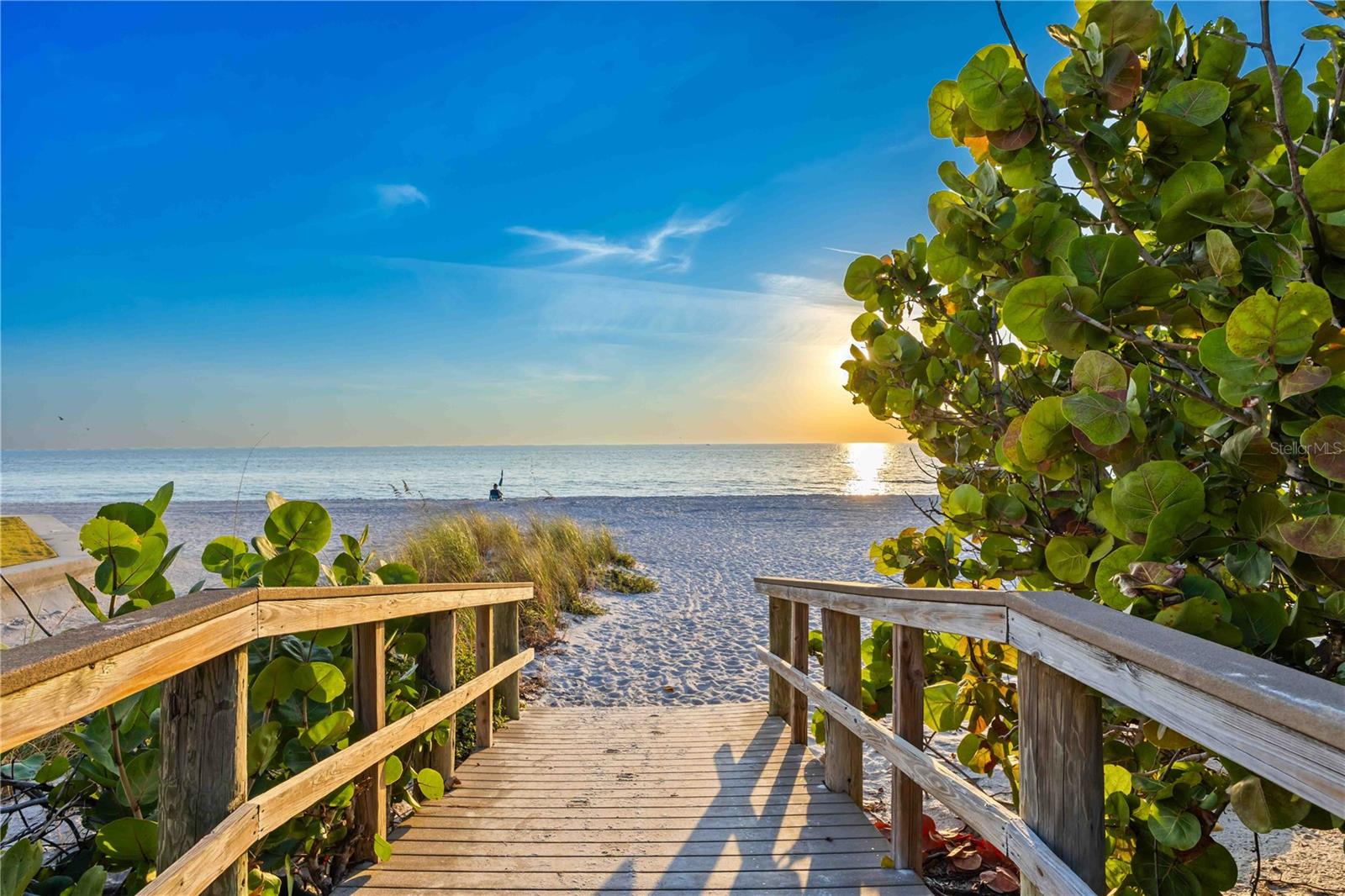 PRIVATEER NORTH - Residential