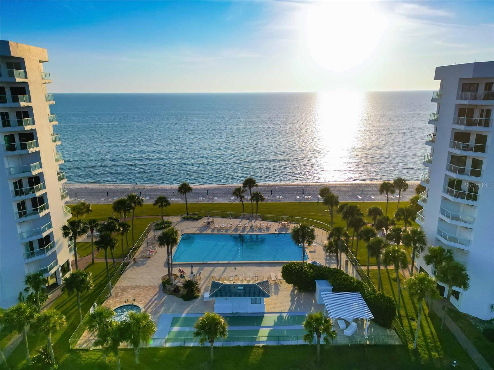 PRIVATEER NORTH - Residential