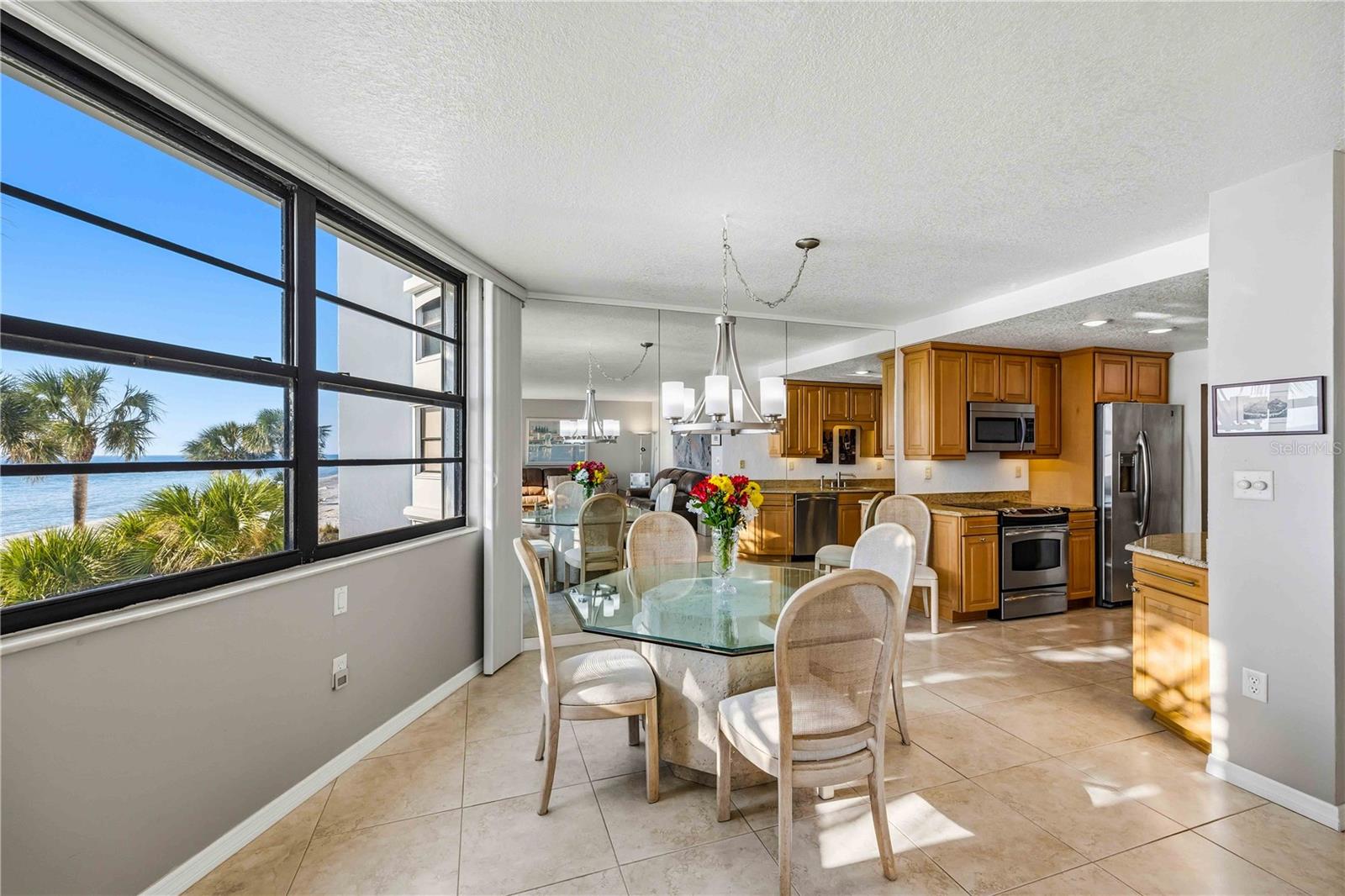 PRIVATEER NORTH - Residential