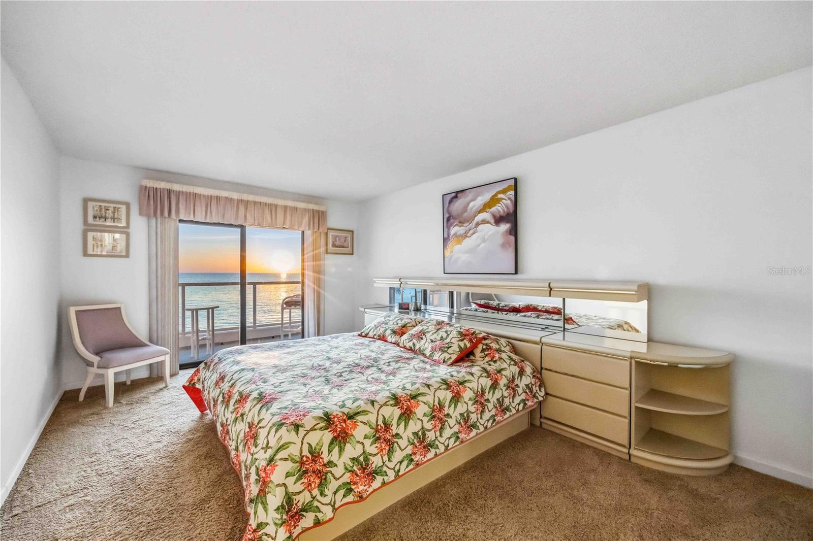 PRIVATEER NORTH - Residential