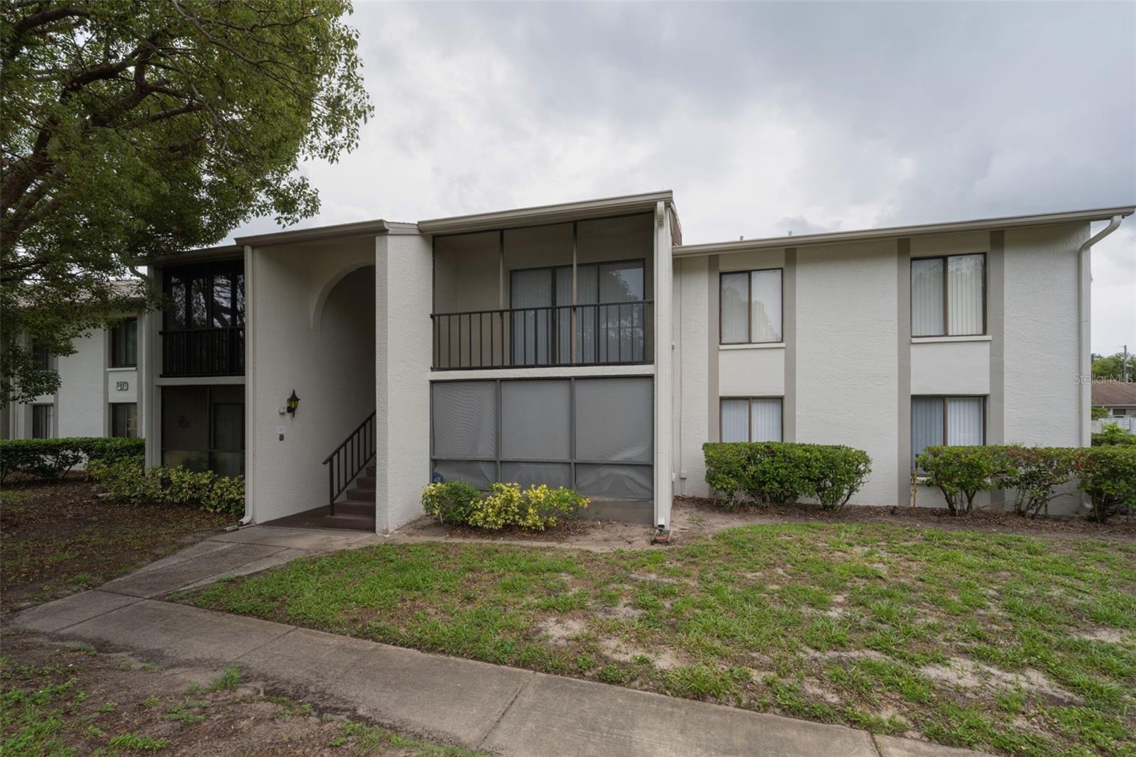 2687 PINE RIDGE WAY S B2