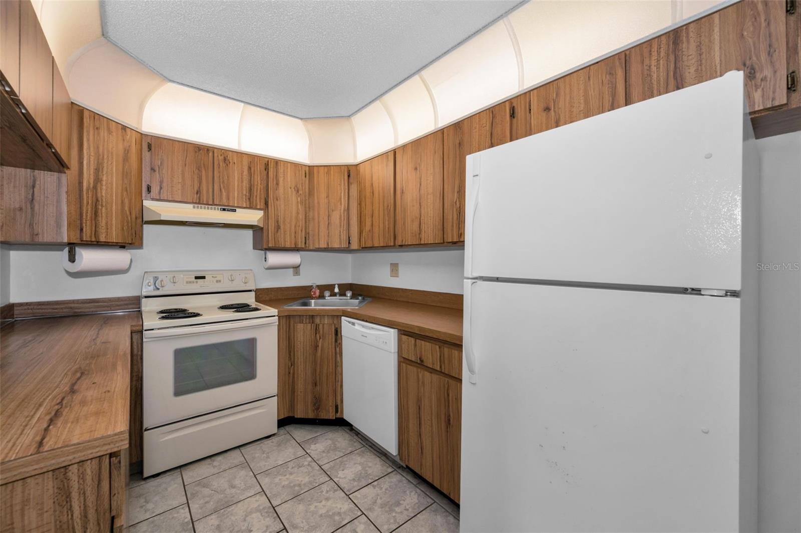 PINE RIDGE AT PALM HARBOR - Residential