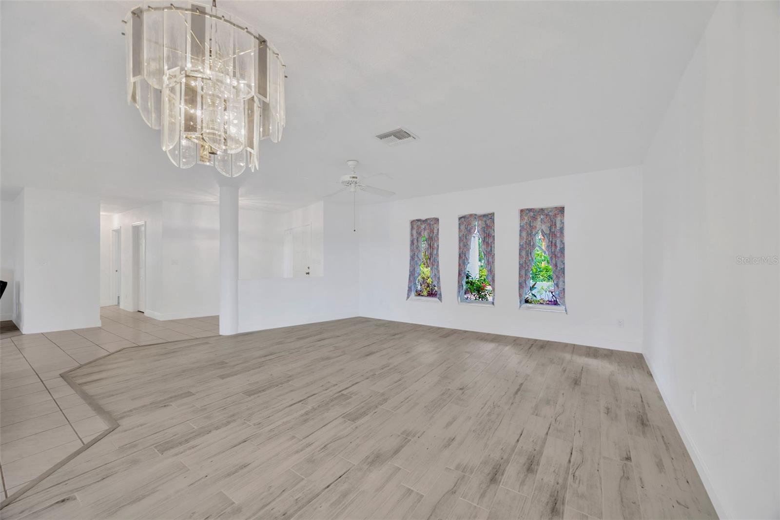 HARBOR ISLES - Residential