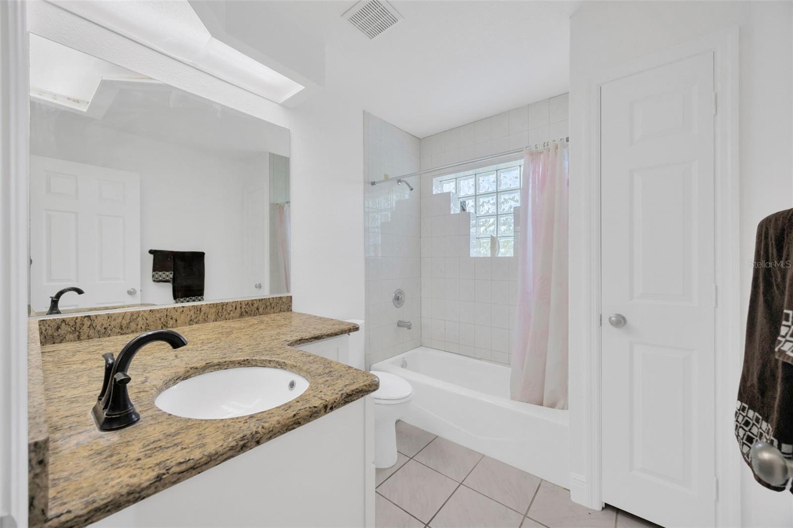 HARBOR ISLES - Residential