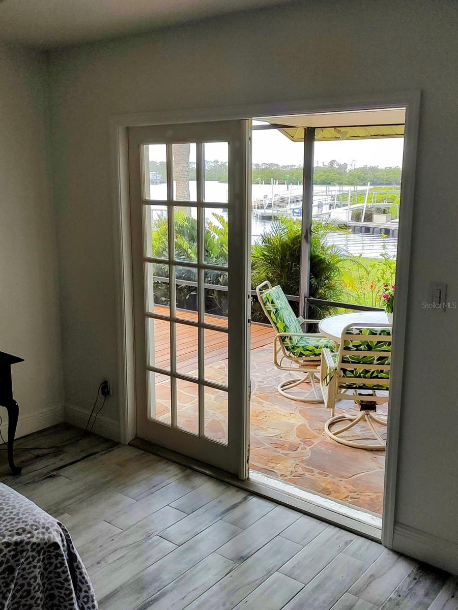 HARBOR ISLES - Residential