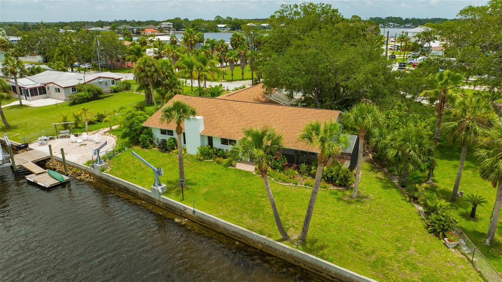 HARBOR ISLES - Residential