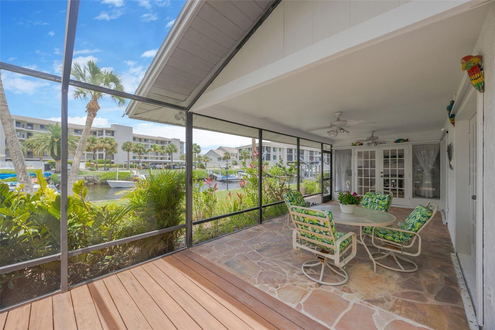 HARBOR ISLES - Residential