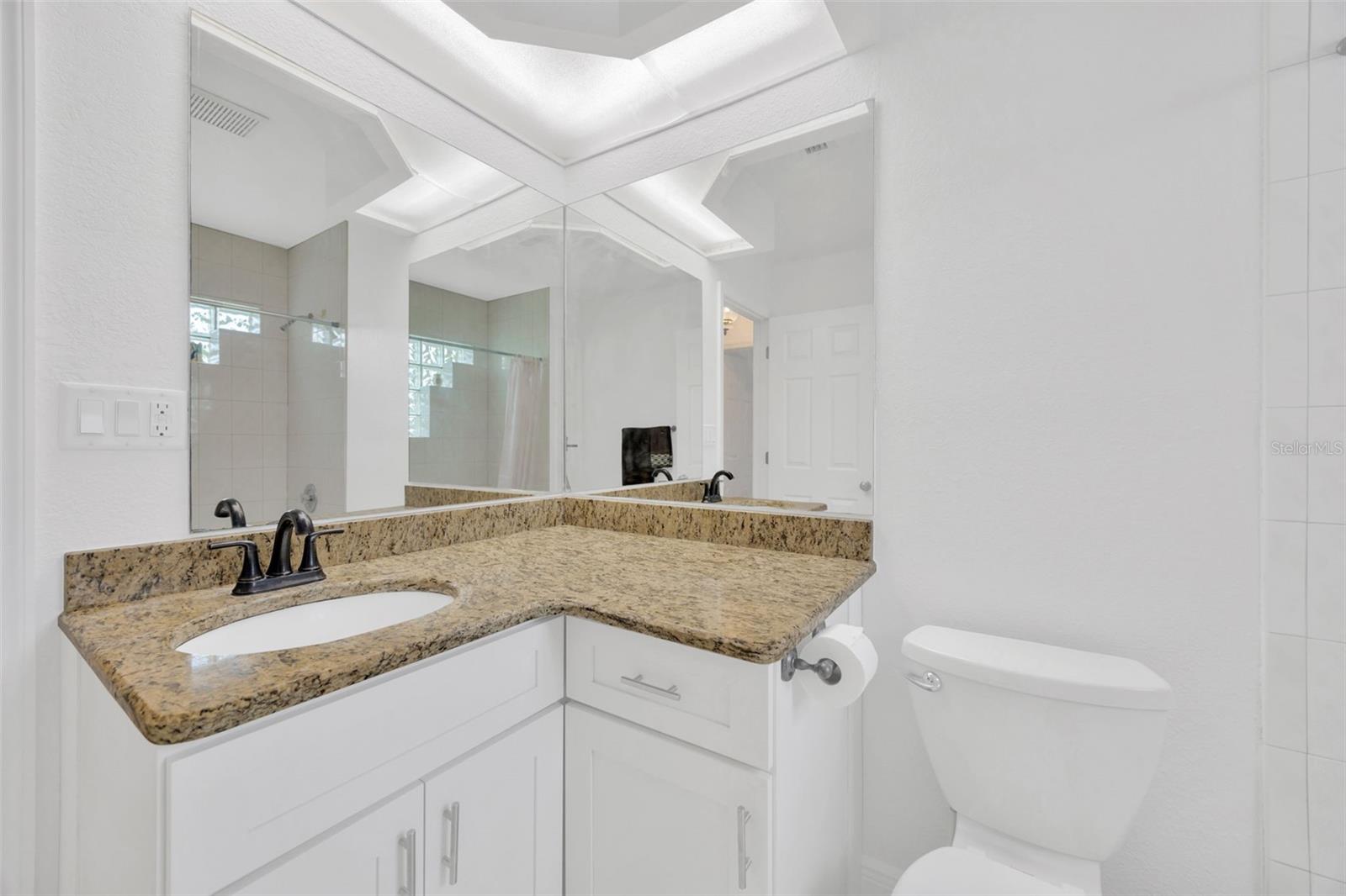 HARBOR ISLES - Residential