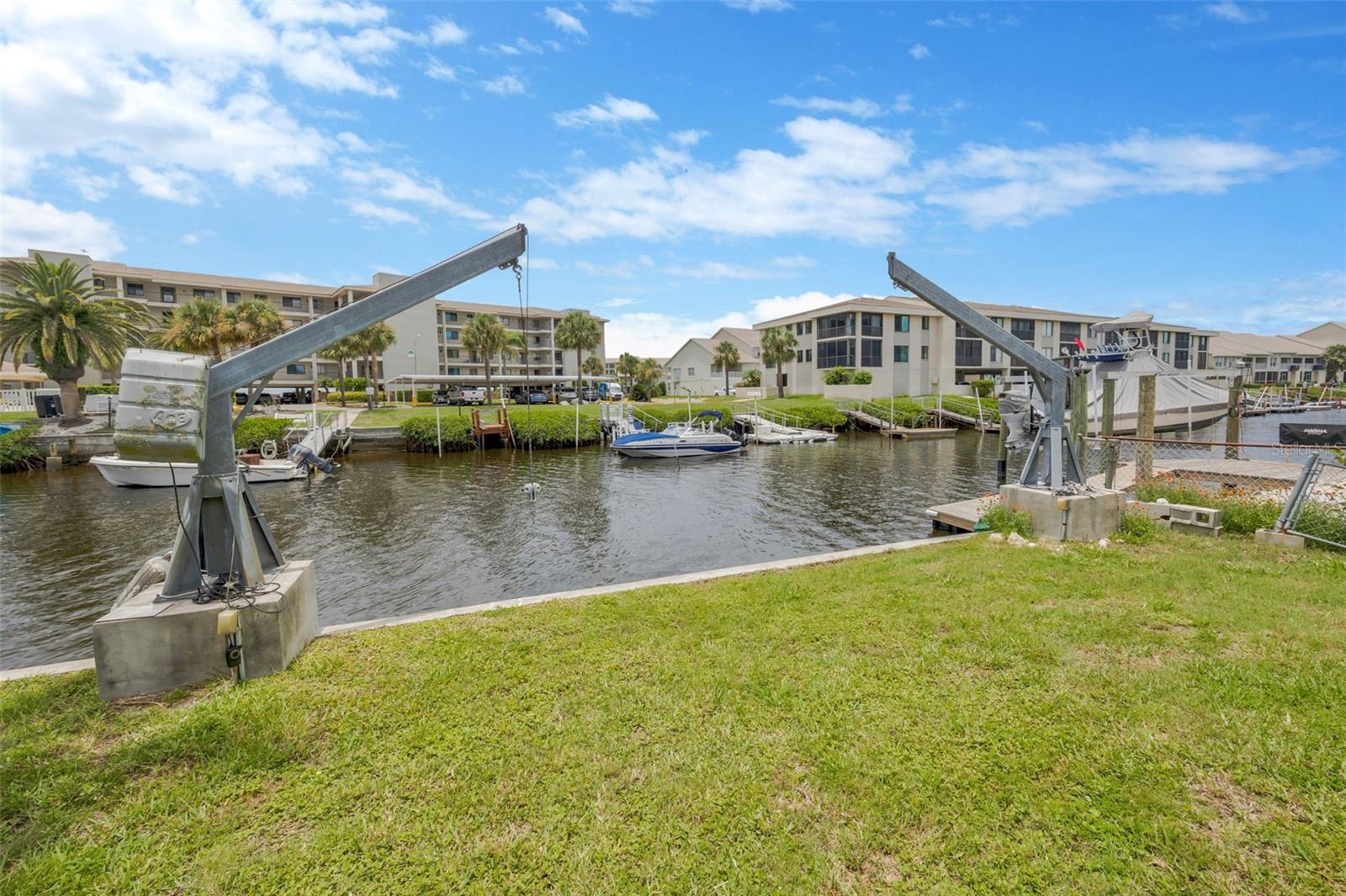 HARBOR ISLES - Residential