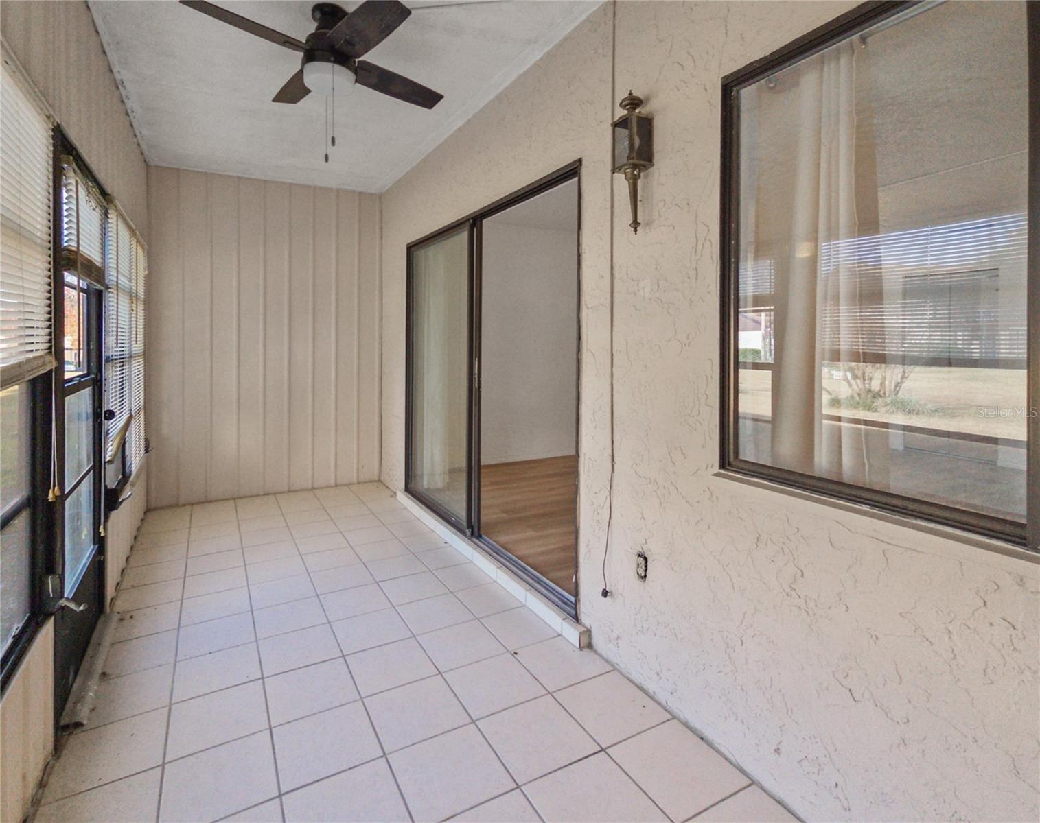 FAIRWAYS AT SILVER SPRINGS SHORES #6 - Residential