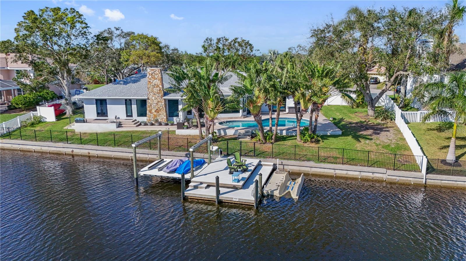HARBOR ISLE - Residential