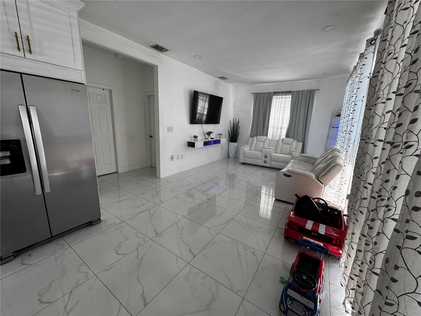 SPRING HILL - Residential