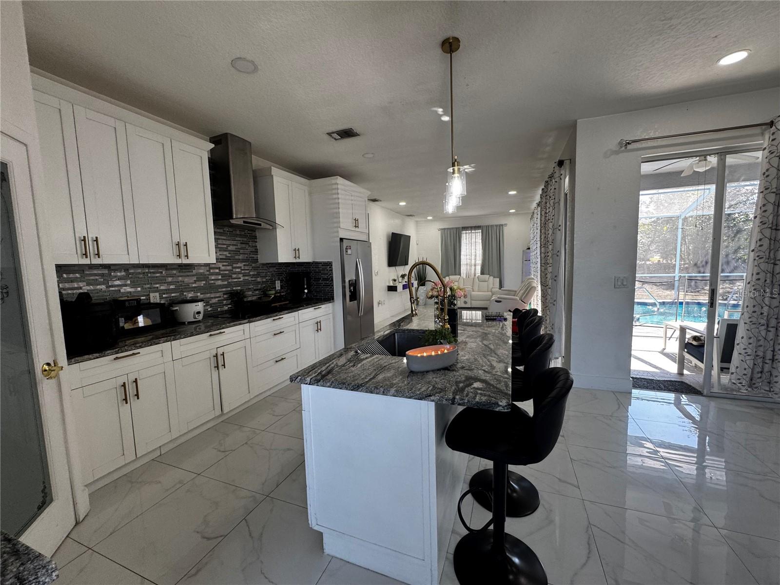 SPRING HILL - Residential