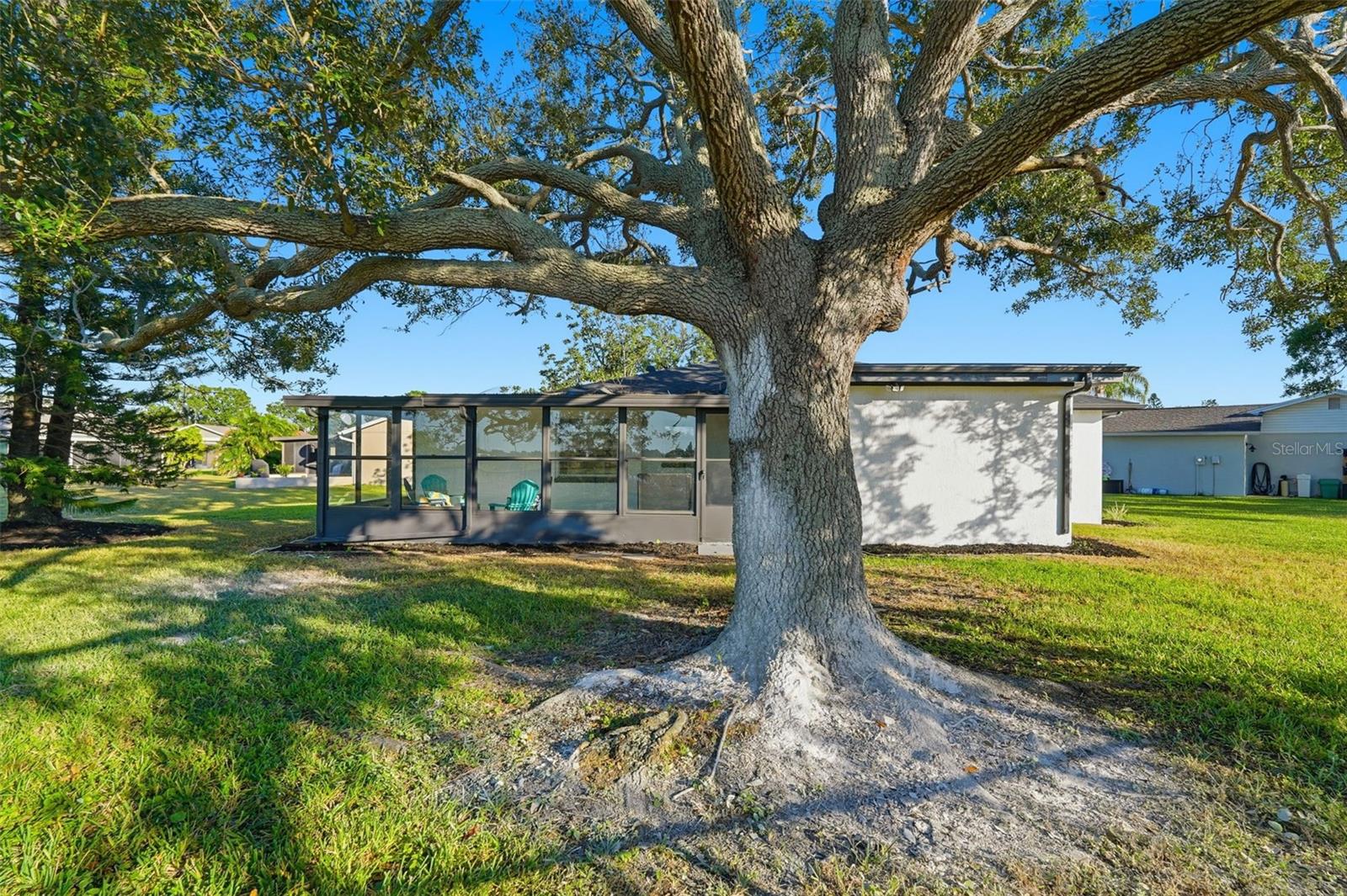 LAKES UNIT II PH 3 SEC 1 THE - Residential