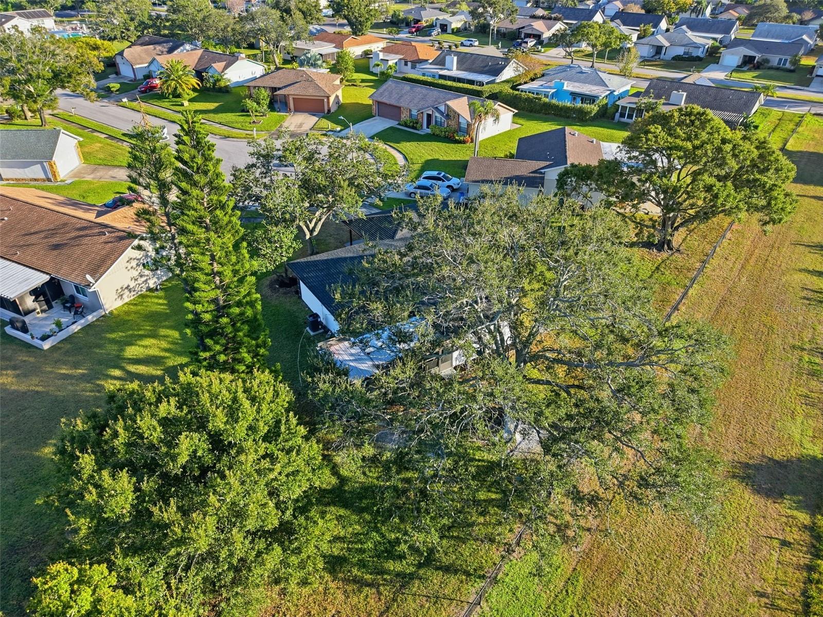 LAKES UNIT II PH 3 SEC 1 THE - Residential