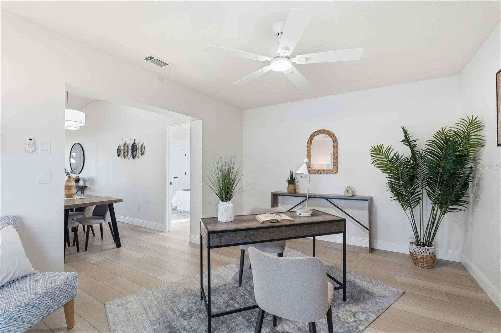 LAKES UNIT II PH 3 SEC 1 THE - Residential