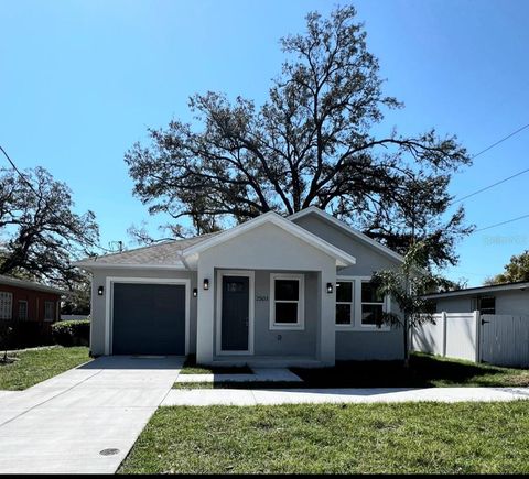 A home in TAMPA