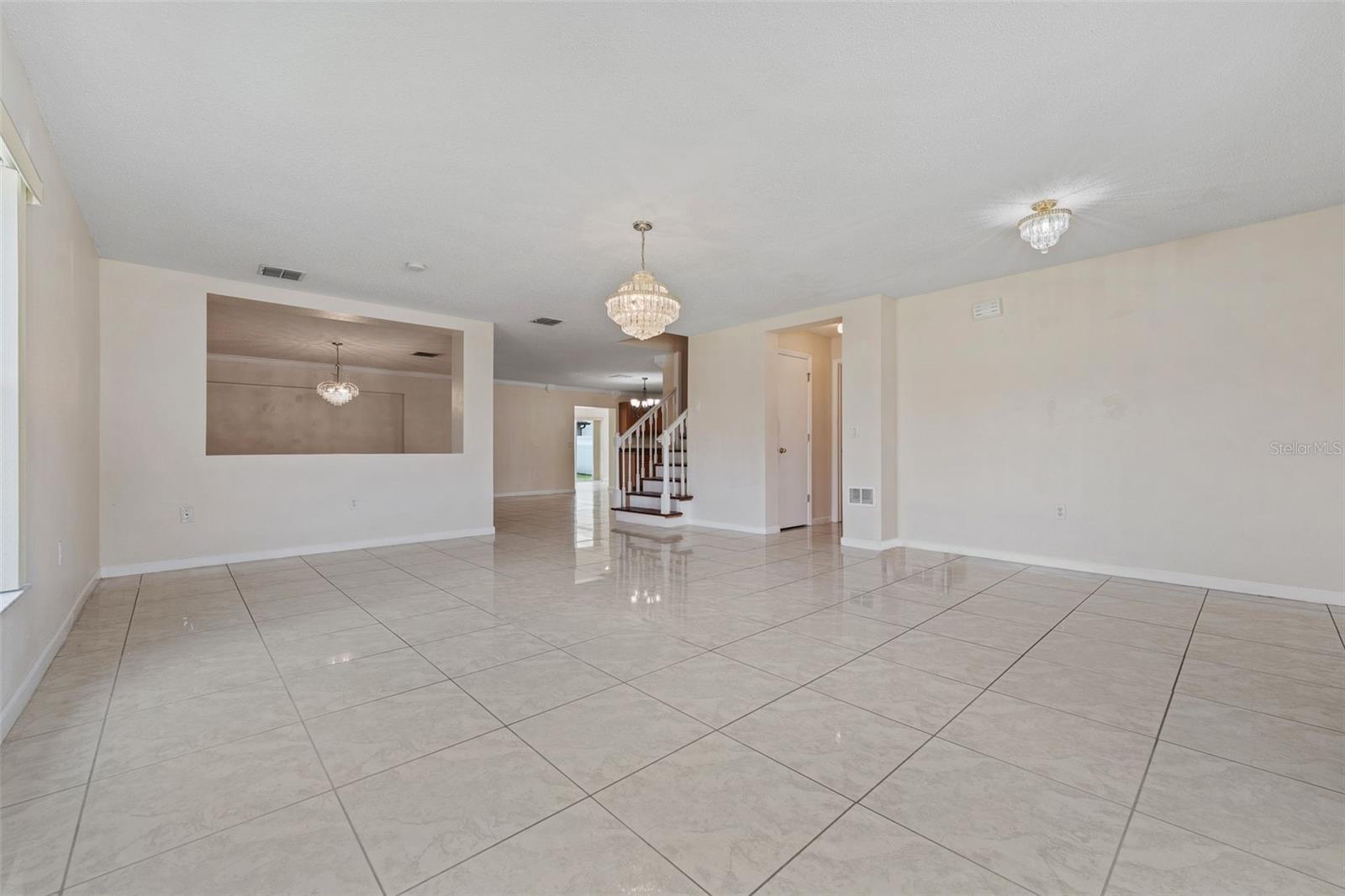 NEPTUNE POINTE - Residential