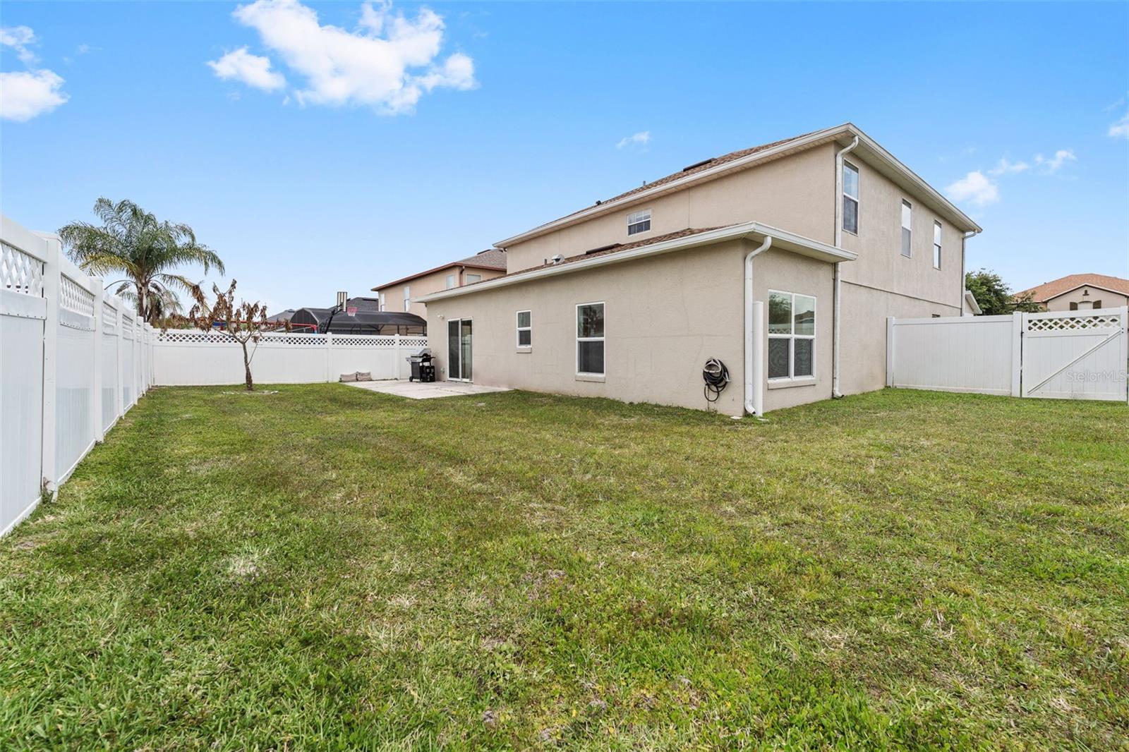 NEPTUNE POINTE - Residential