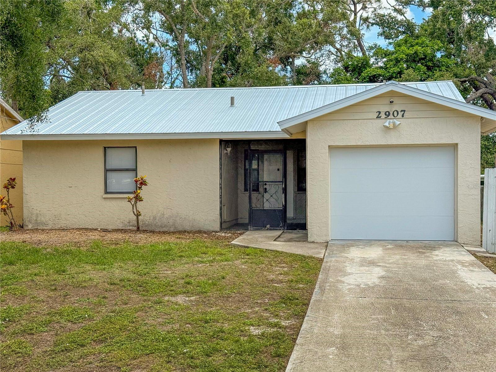 This is a 2 bedroom 2 bath home in the Arlington Park Neighborhood! This home features an open floorplan with tile in the foyer and kitchen and laminate wood flooring in the living area. There are sliding doors in the living room that lead to a patio and the backyard. The eat-in kitchen features granite countertops, stainless steel stove, dishwasher, and microwave. The master bedroom features an ensuite bathroom with a tub/shower combination. There is a spare bedroom and a guest hall bath. The home also has a 1 car garage and a large backyard with a shed. The home is conveniently located in the desirable Arlington Park neighborhood, just minutes from downtown Sarasota, Sarasota Memorial Hospital, and an array of restaurants and shopping destinations. Plus, you're just a short drive away from the pristine shores of Lido Beach or the world-renowned Siesta Key Beach. We score every application. If an application doesn’t score high enough, the resident may be required to place the equivalent of two months’ rent in a security deposit. Please be aware that leasing this property includes a non-optional Home Assistant Services Package that will cost an additional $30 per month. These services and their cost are separate from Tenant’s monthly rent payment and all other payments described in the Lease or any separate Lease addendums. The Home Assistant Services offered are described in the Resident Welcome Packet which can be viewed here: www.sarasotamanagement.com/home-assistant/