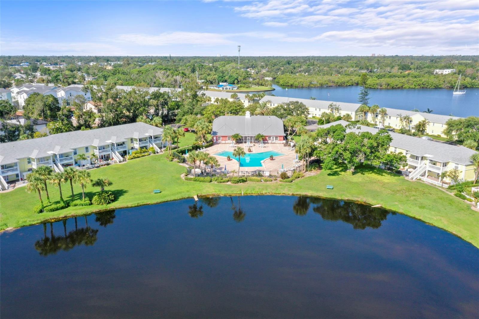 WATERSIDE AT COQUINA KEY NORTH - Residential