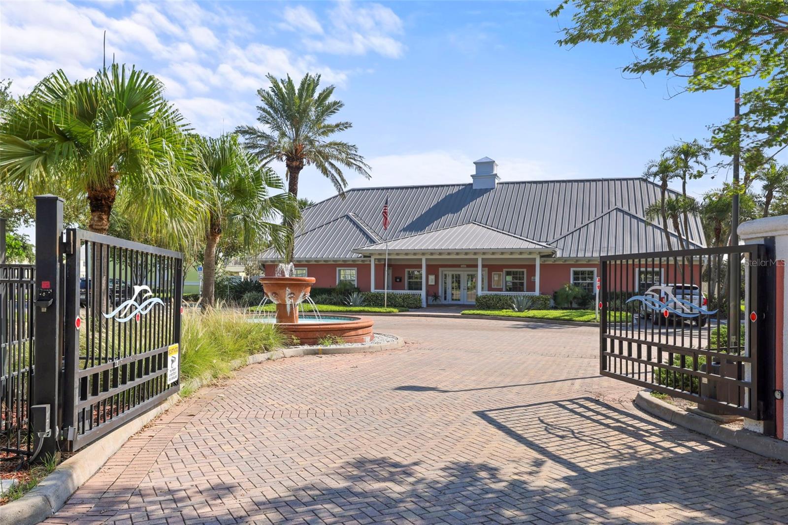 WATERSIDE AT COQUINA KEY NORTH - Residential