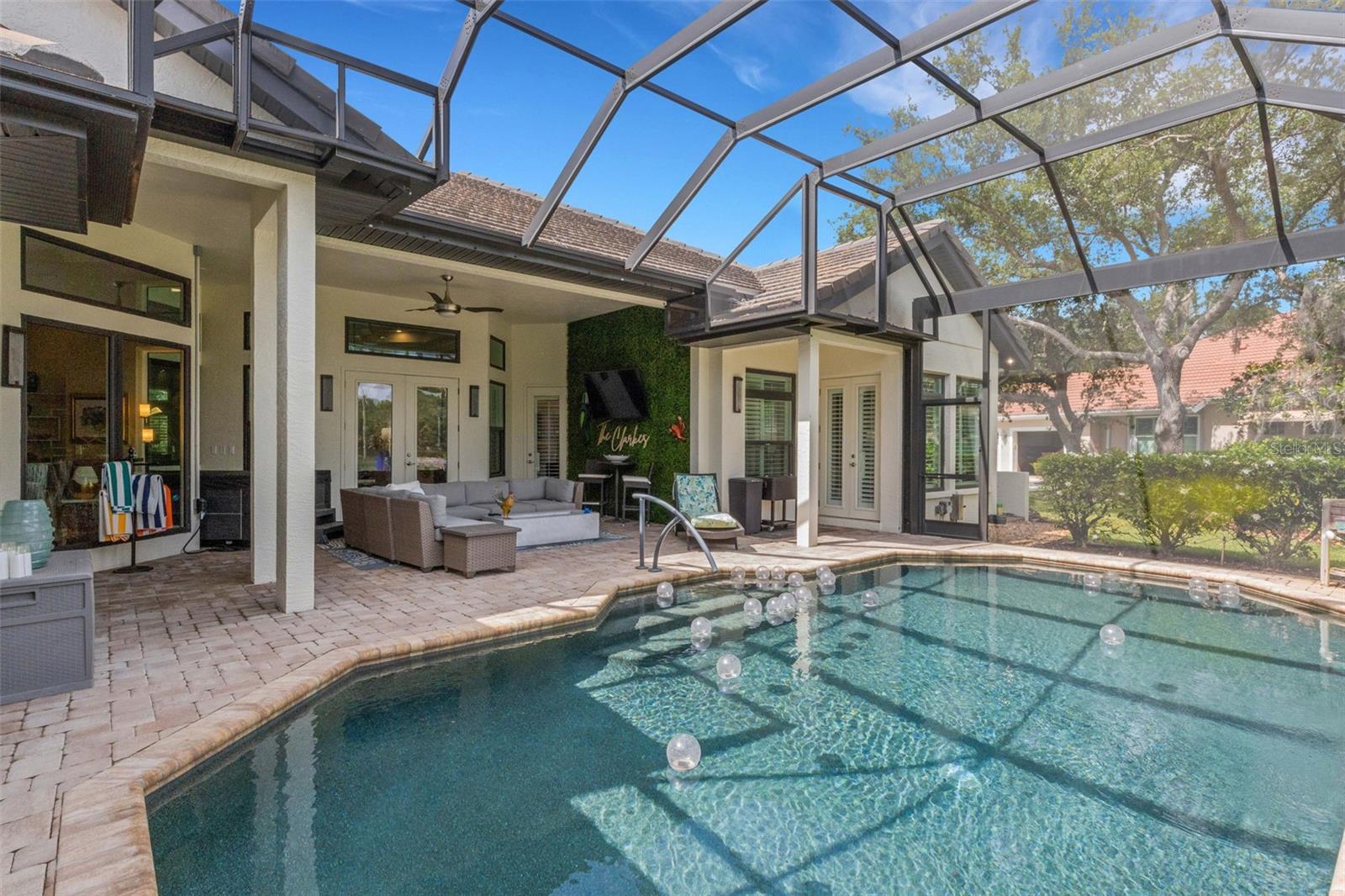 LAUREL OAK ESTATES SEC 05 - Residential