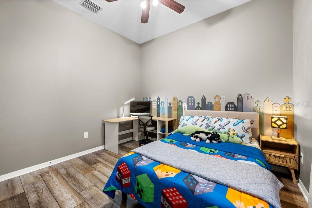 EASTON PARK PH 1 - Residential