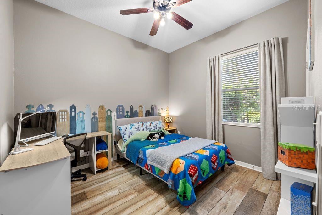 EASTON PARK PH 1 - Residential