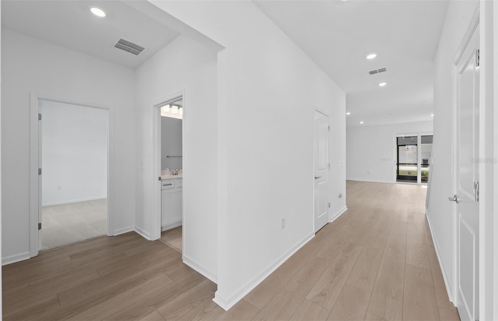 7719 REFLECTION PARKWAY