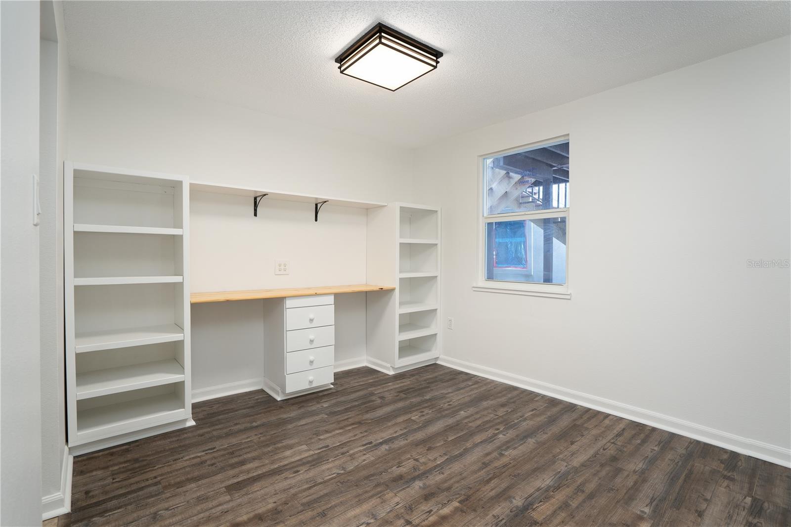ORANGEWOOD PH 03 BLDG 03 - Residential Lease