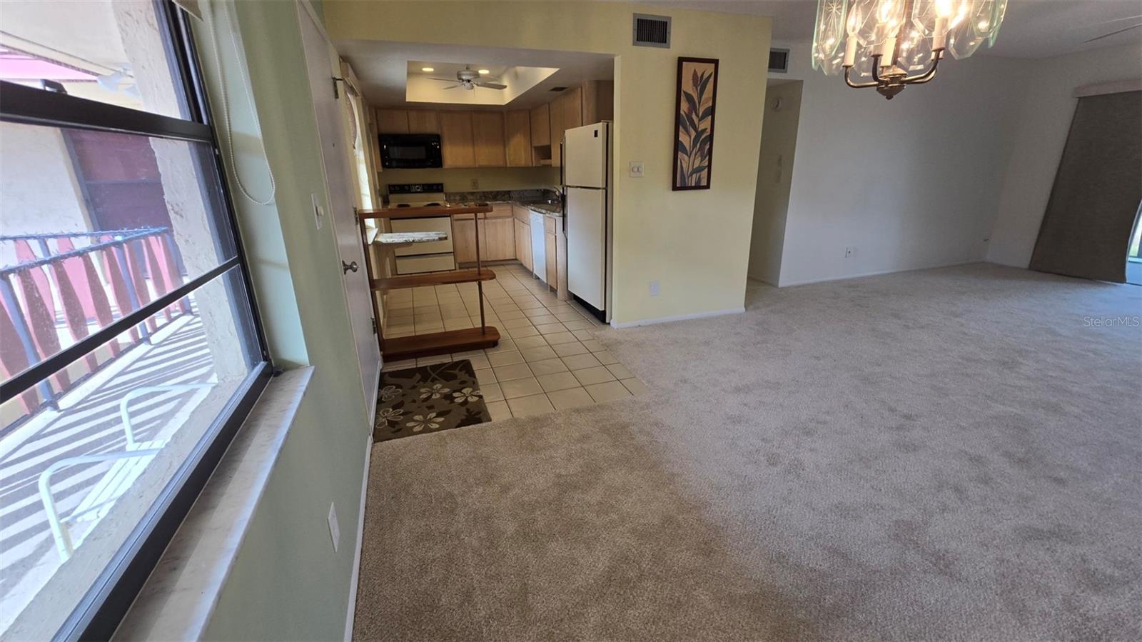 RIVERHOUSE - Residential Lease