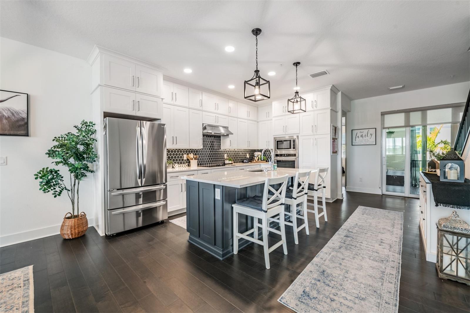 TOWNHOMES OF SEMINOLE ISLE - Residential