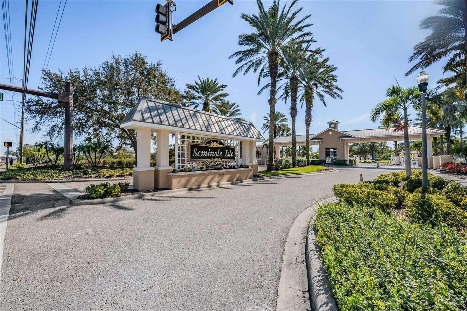 TOWNHOMES OF SEMINOLE ISLE - Residential