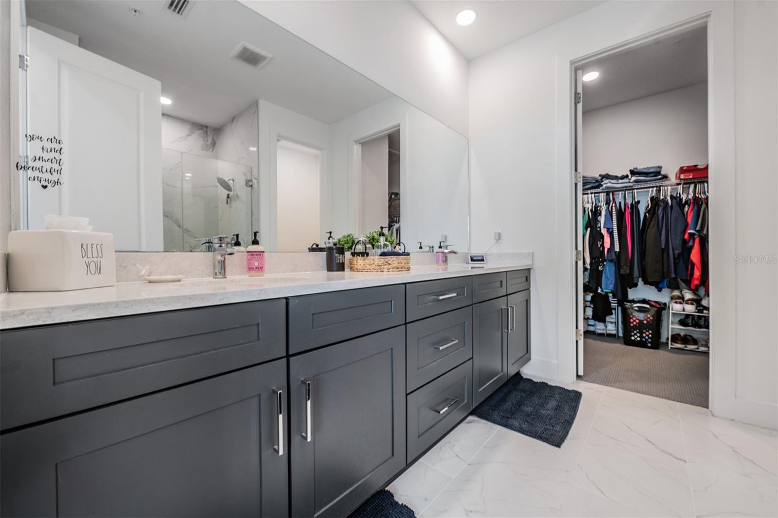 TOWNHOMES OF SEMINOLE ISLE - Residential