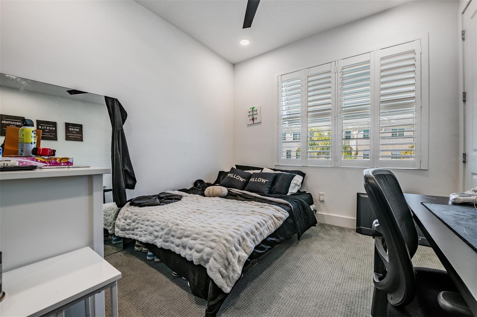 TOWNHOMES OF SEMINOLE ISLE - Residential