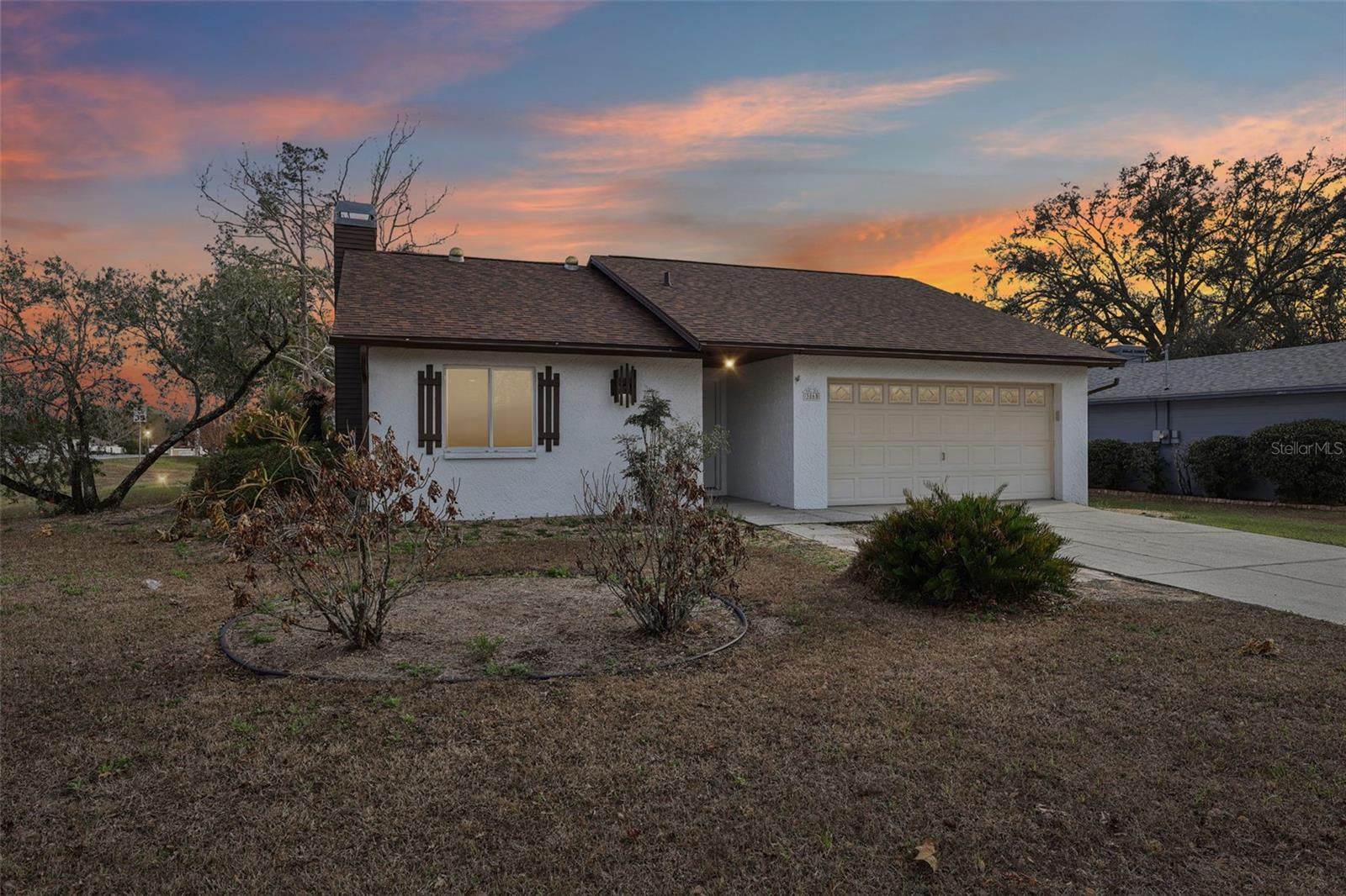 DOVE HOLLOW - Residential