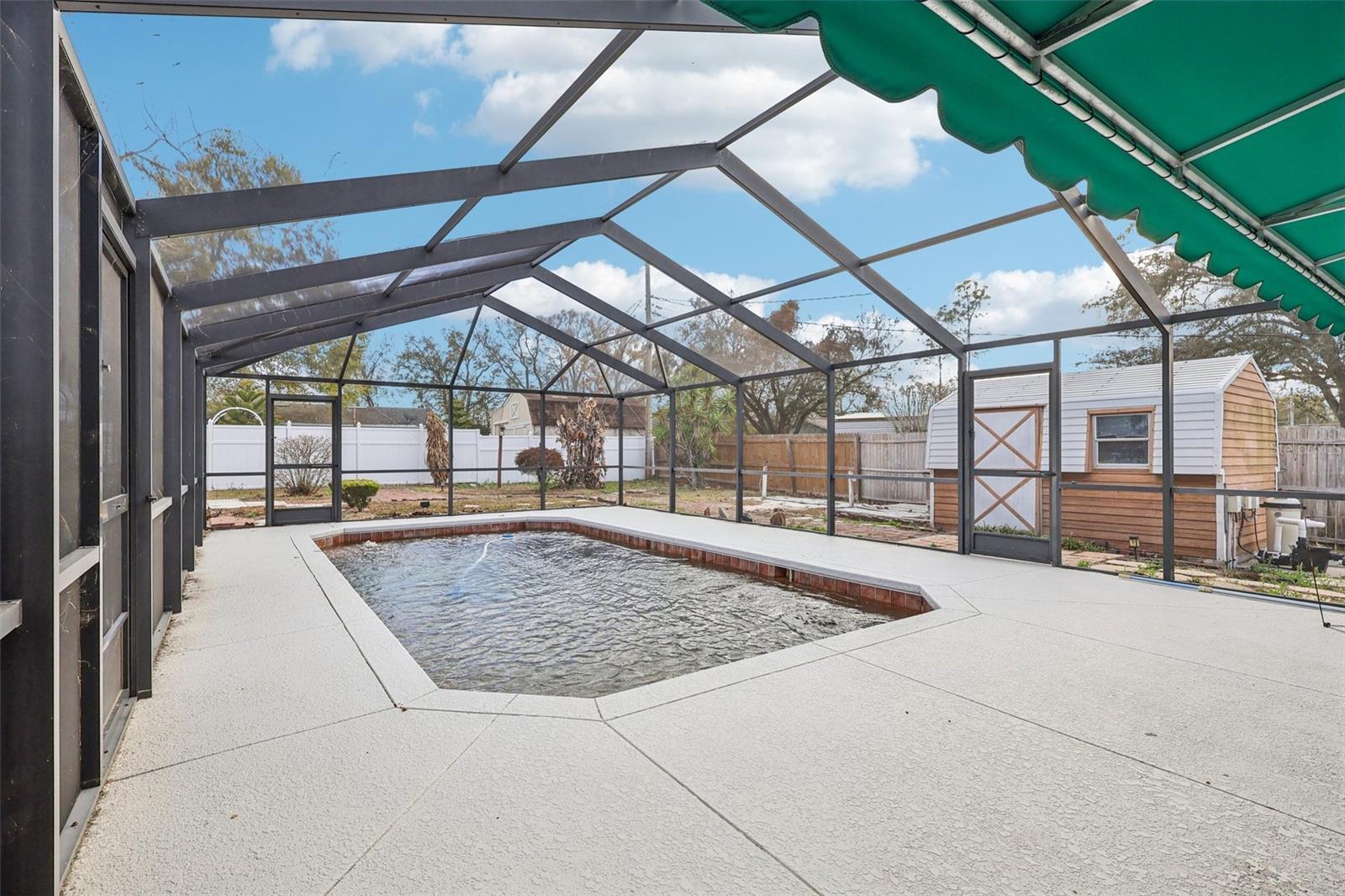 DOVE HOLLOW - Residential