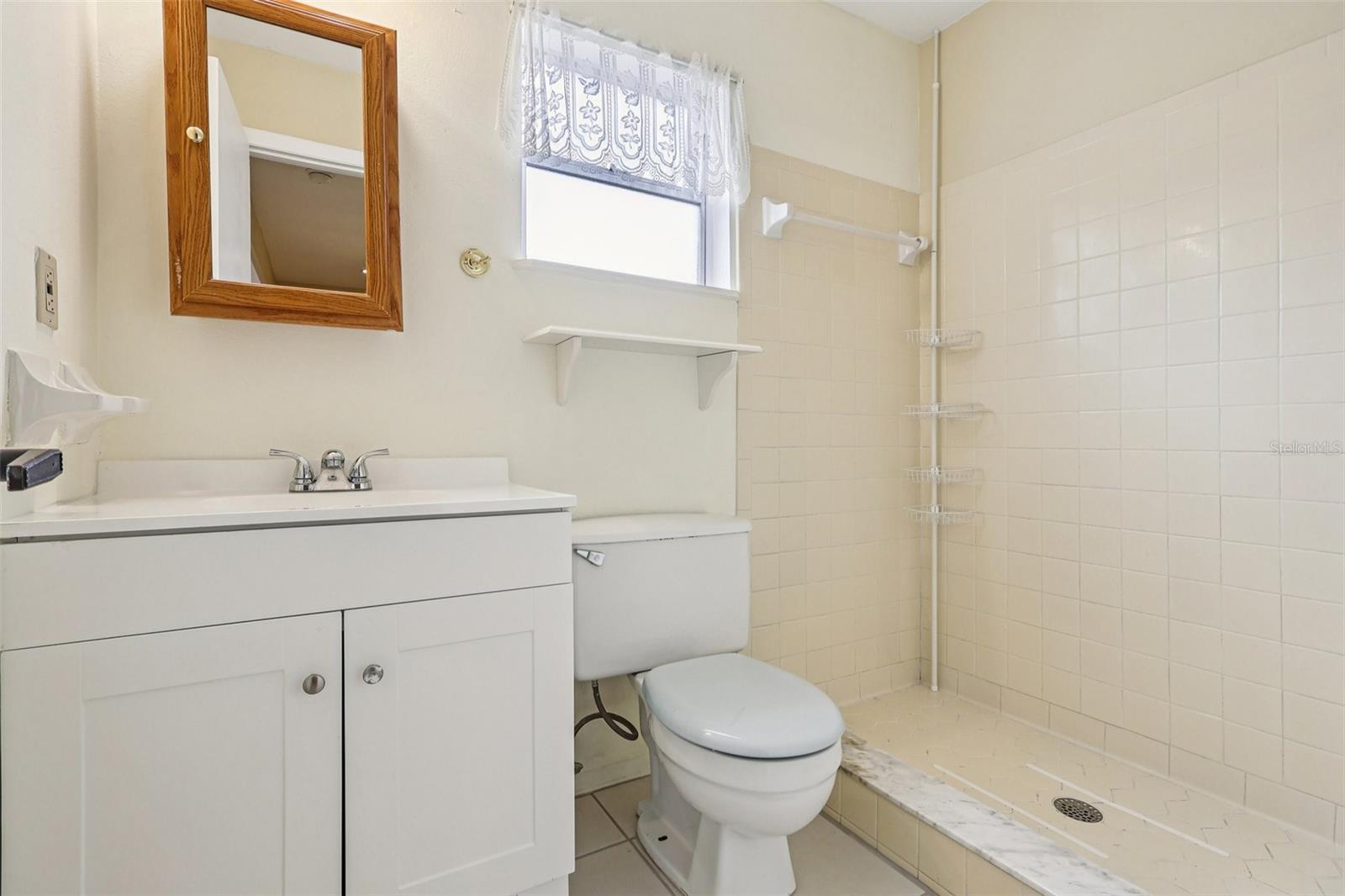 DOVE HOLLOW - Residential