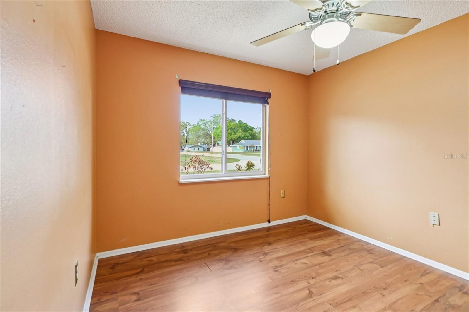 DOVE HOLLOW - Residential