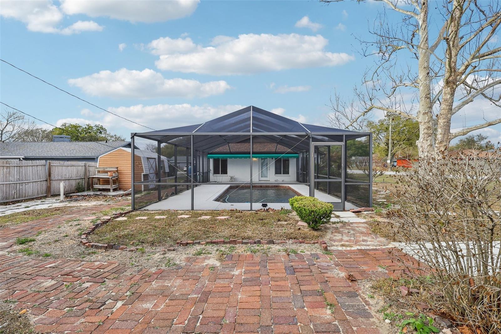 DOVE HOLLOW - Residential