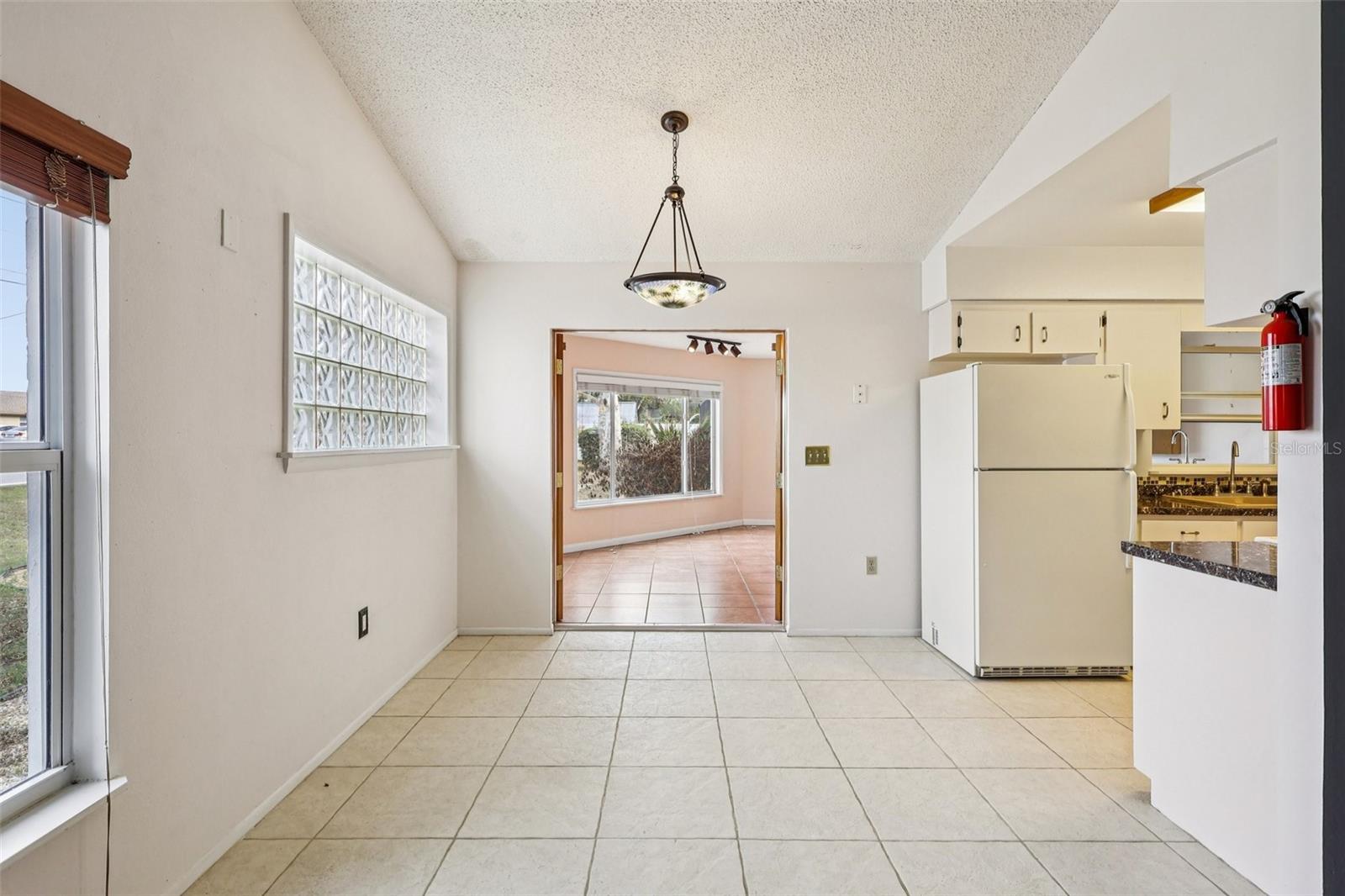 DOVE HOLLOW - Residential